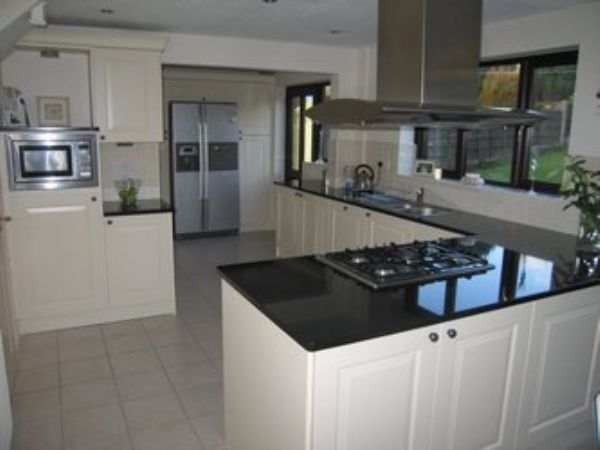 Albury Drive, Norden - 
A SPACIOUS FAMILY HOME TO BE PROUD OF